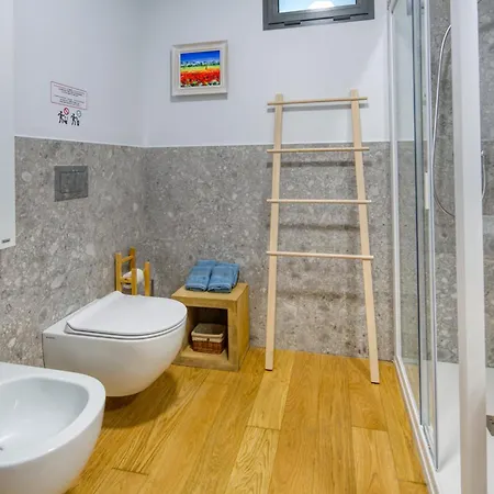 Alfieri 3 Apartment