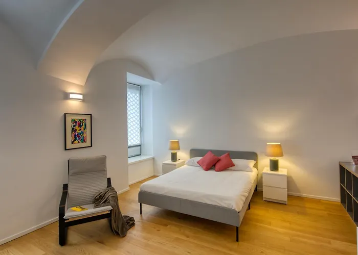 Apartament Alfieri 3 *