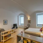 Alfieri 3 Apartment