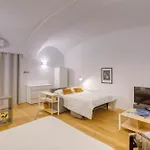 Alfieri 3 Apartment *