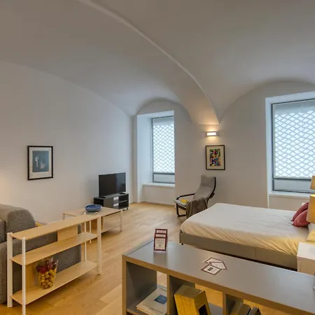 Alfieri 3 Apartment